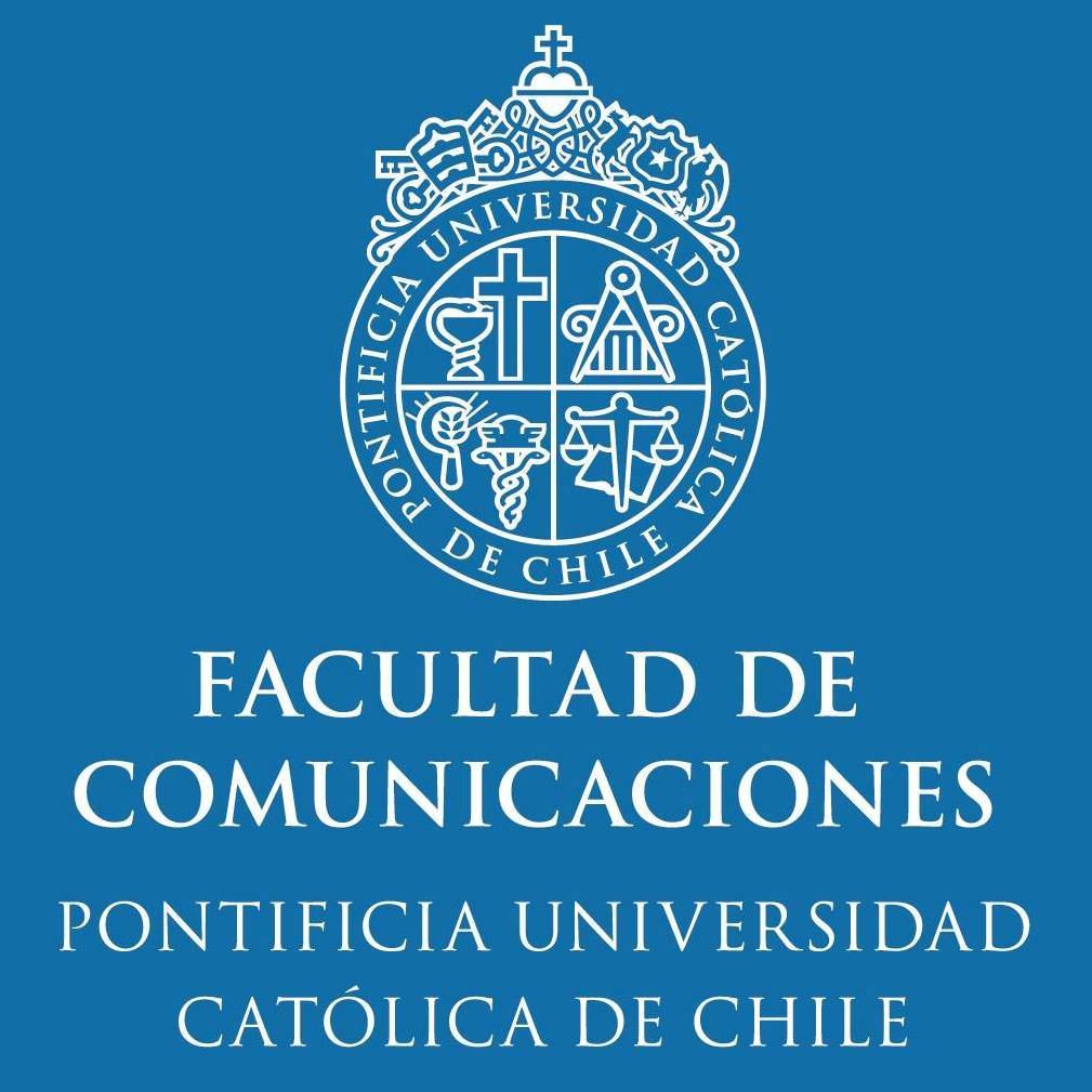 La imagen muestra el escudo de la Pontificia Universidad Católica de Chile, acompañado del texto "FacULTAD DE COMUNICACIONES PONTIFICIA UNIVERSIDAD CATÓLICA DE CHILE" en fondo azul.